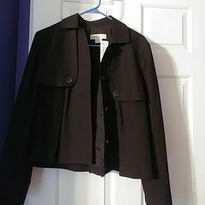 Brown jacket can be worn as a suit jacket